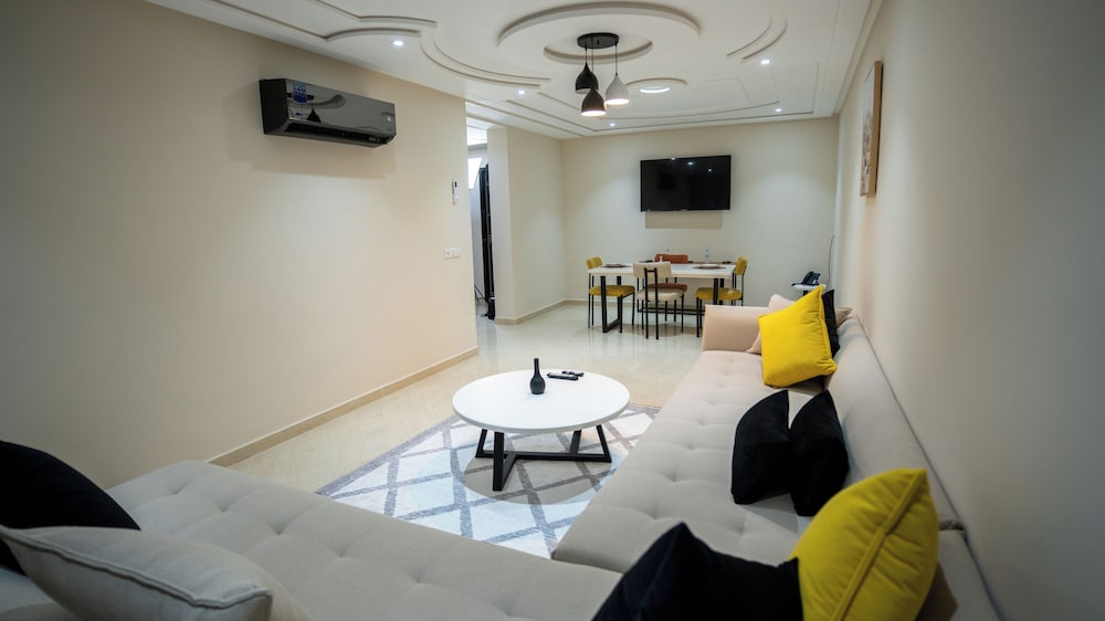 Junior Suite, City View photo 3