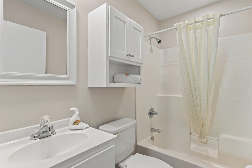 Studio Two Double Beds Beach Front photo 2