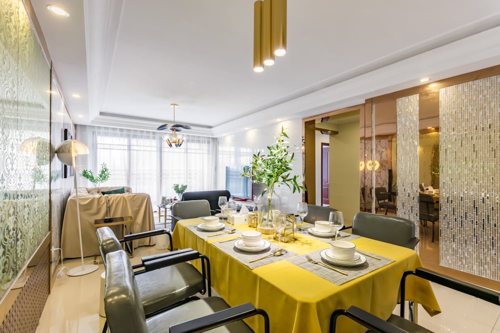 Basic Apartment, 3 Bedrooms, Non Smoking photo 2