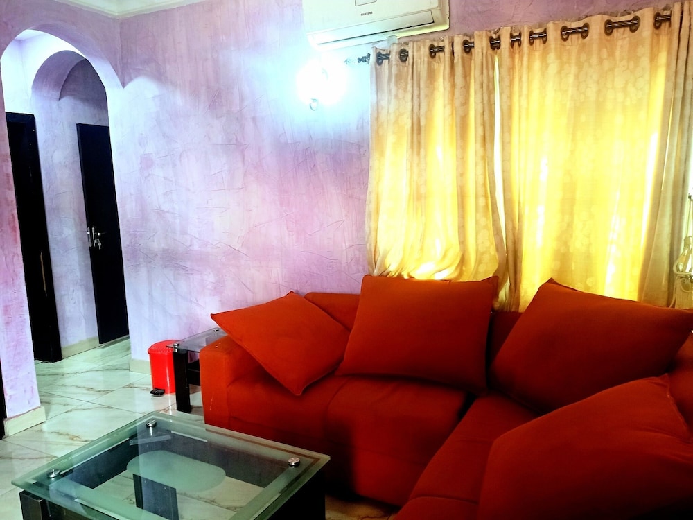 Apartment photo 1