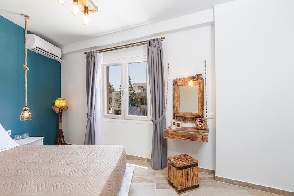 Semiso Beach Suites - Apartment 1