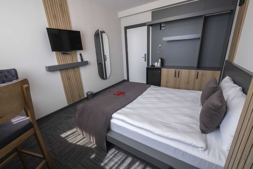 Standard Room photo 3