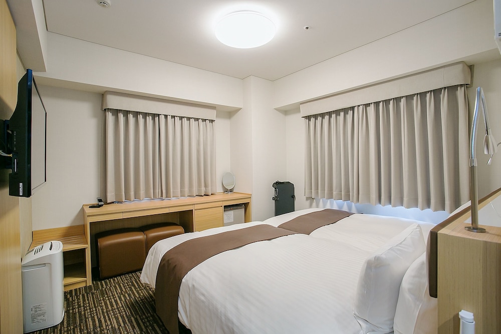 Standard Twin Room, Non Smoking - Photo 3