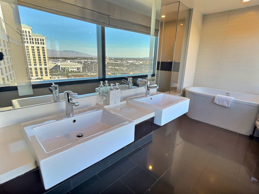 City Corner 1 BR - Photo 22