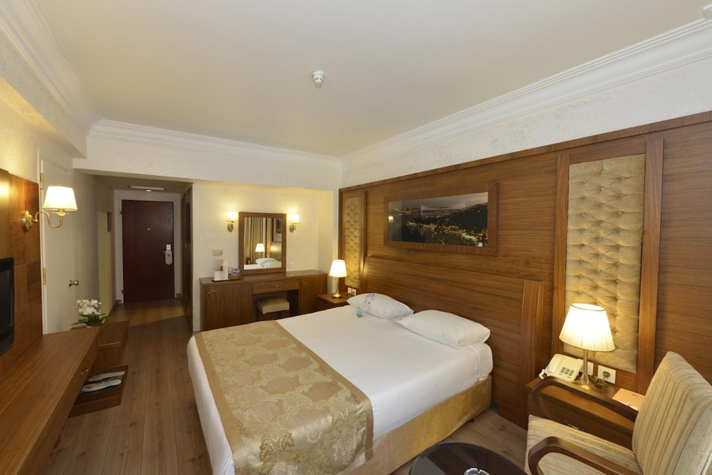 Standard Room photo 3