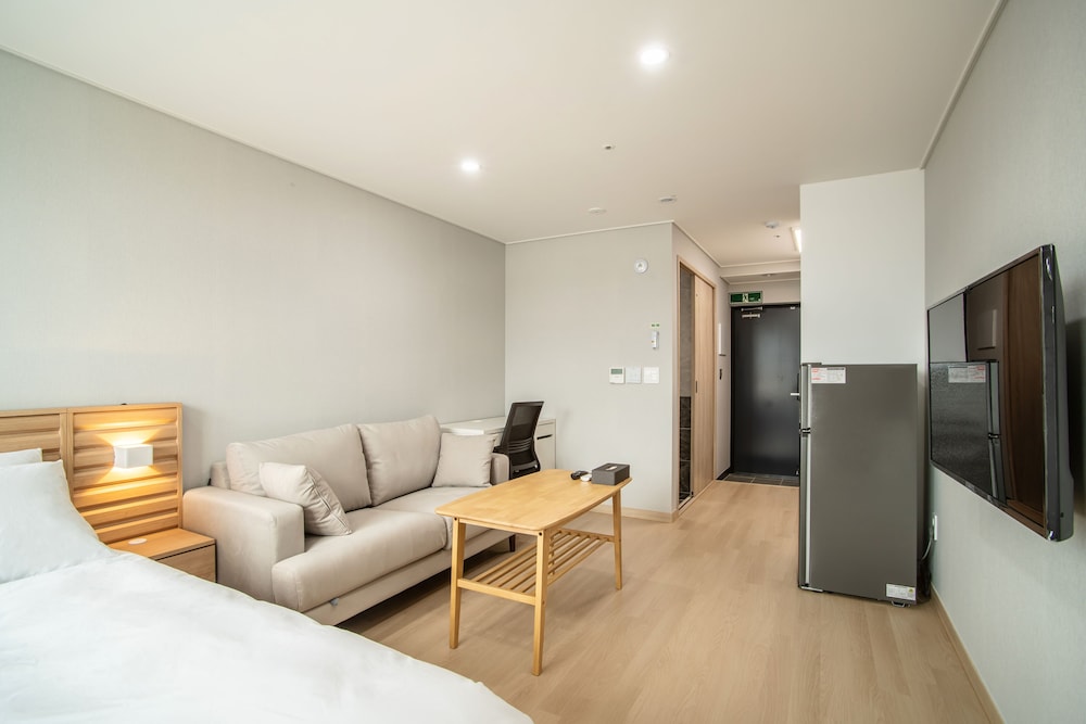 Basic Double Room - Photo 6