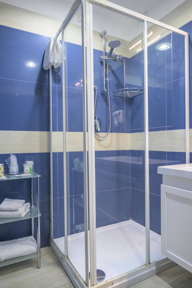 Double Room, Sea View - Photo 30