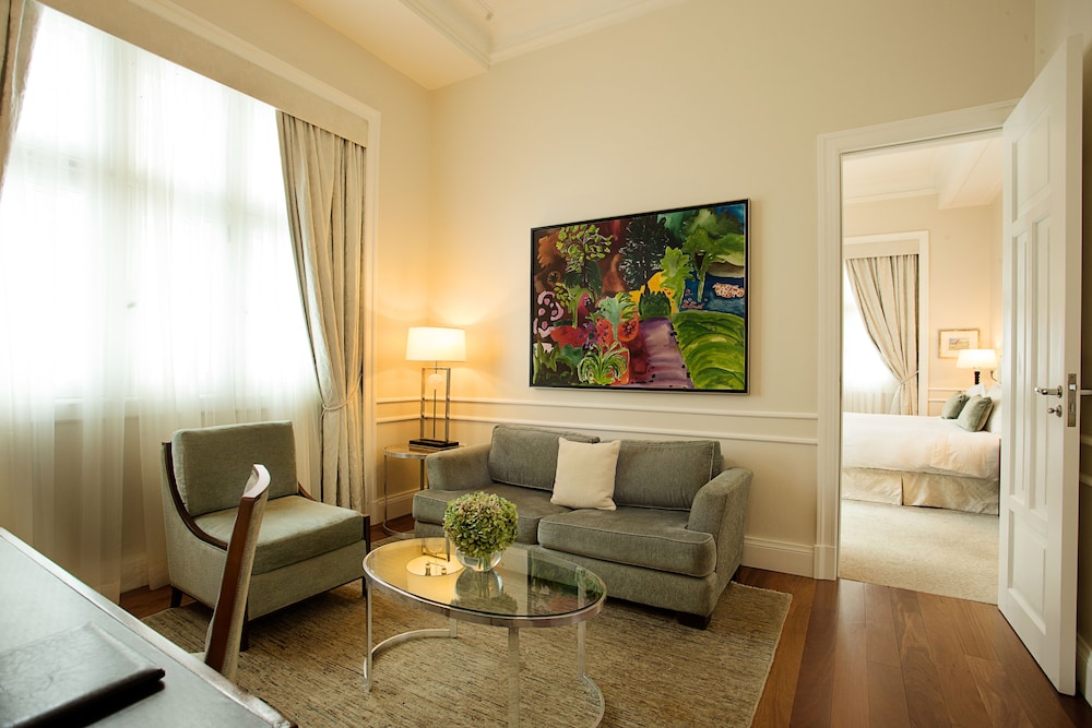 Suite, 1 Bedroom, City View thumbnail 5