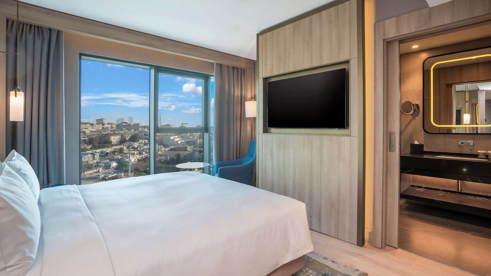 Suite, City View photo 2