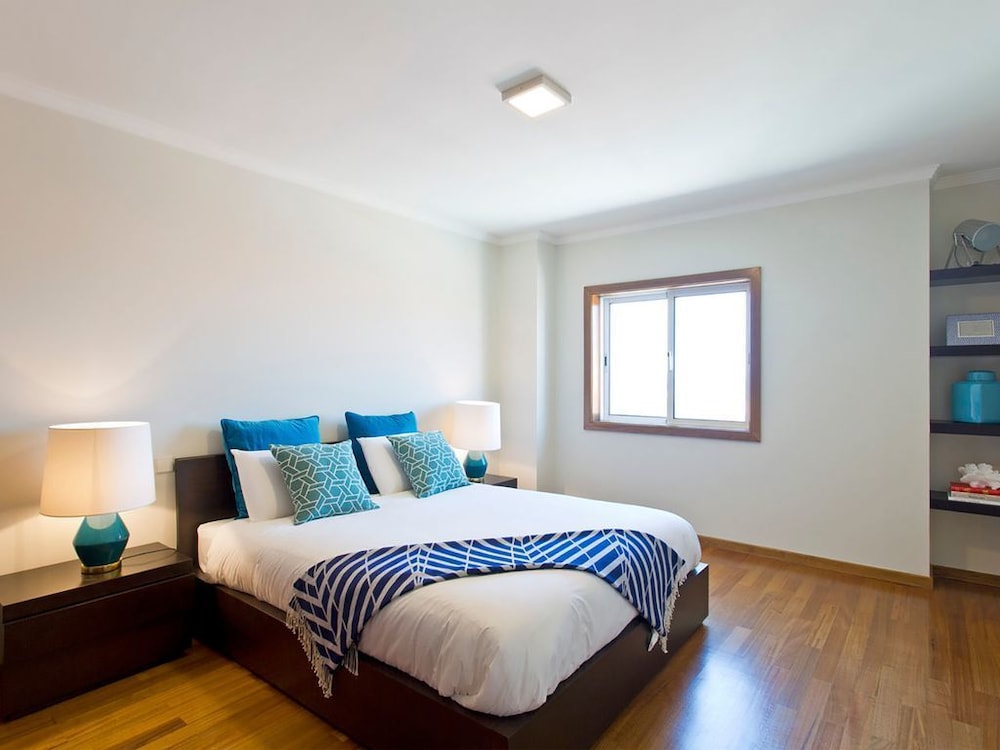 House, 3 Bedrooms photo 1