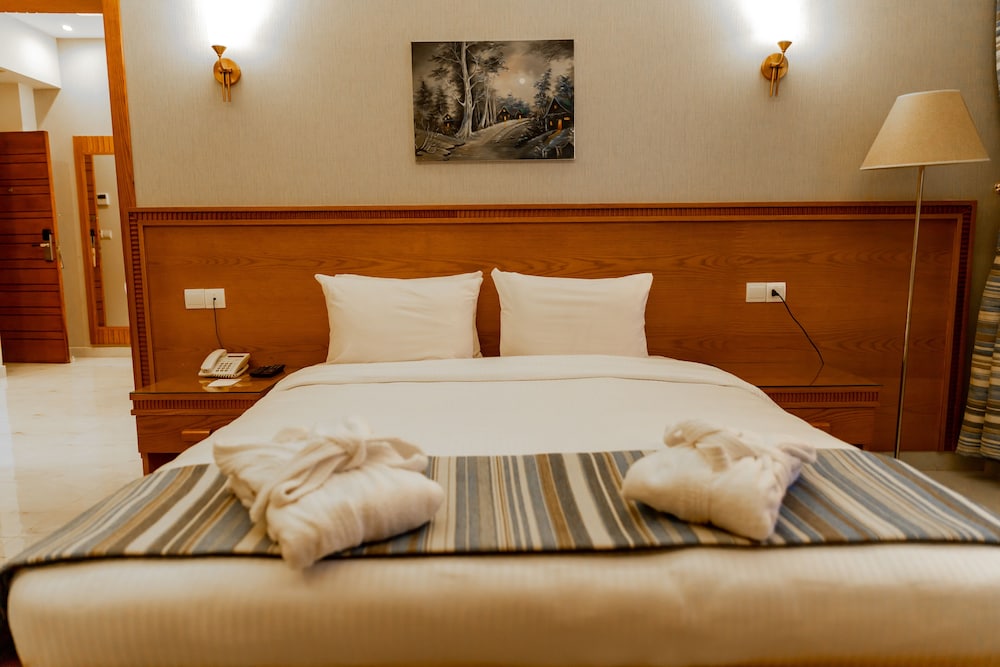 Junior Single Room