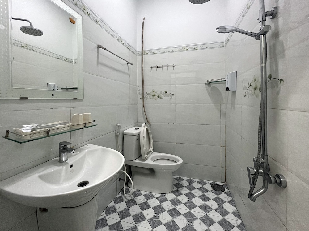 Standard Double Room - Photo 2