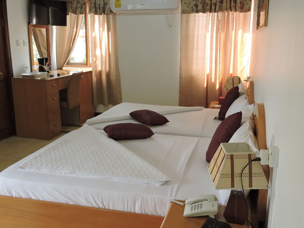 Deluxe Double Room photo 3