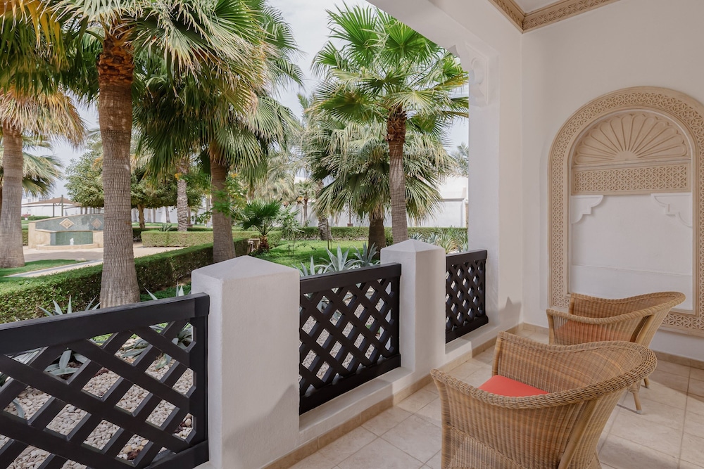 Suite, 1 Bedroom, Non Smoking, Resort View - Photo 3