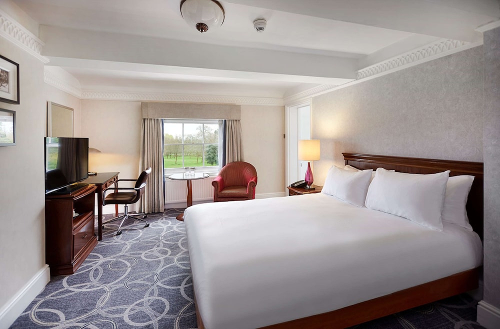 Manor House Guest Room with Air Con - Photo 3