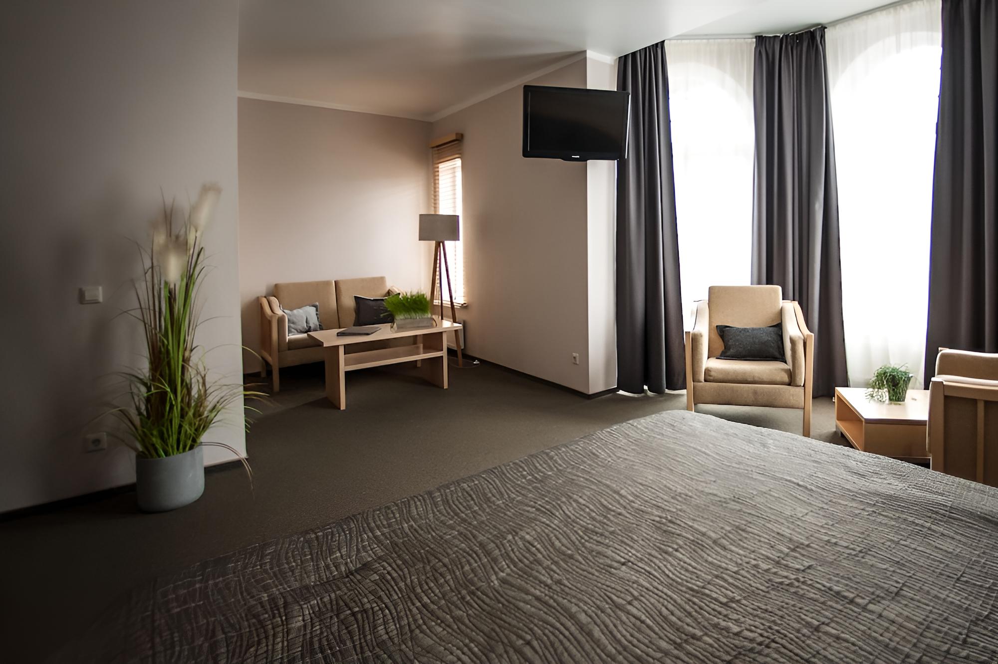 Luxury Suite photo 3