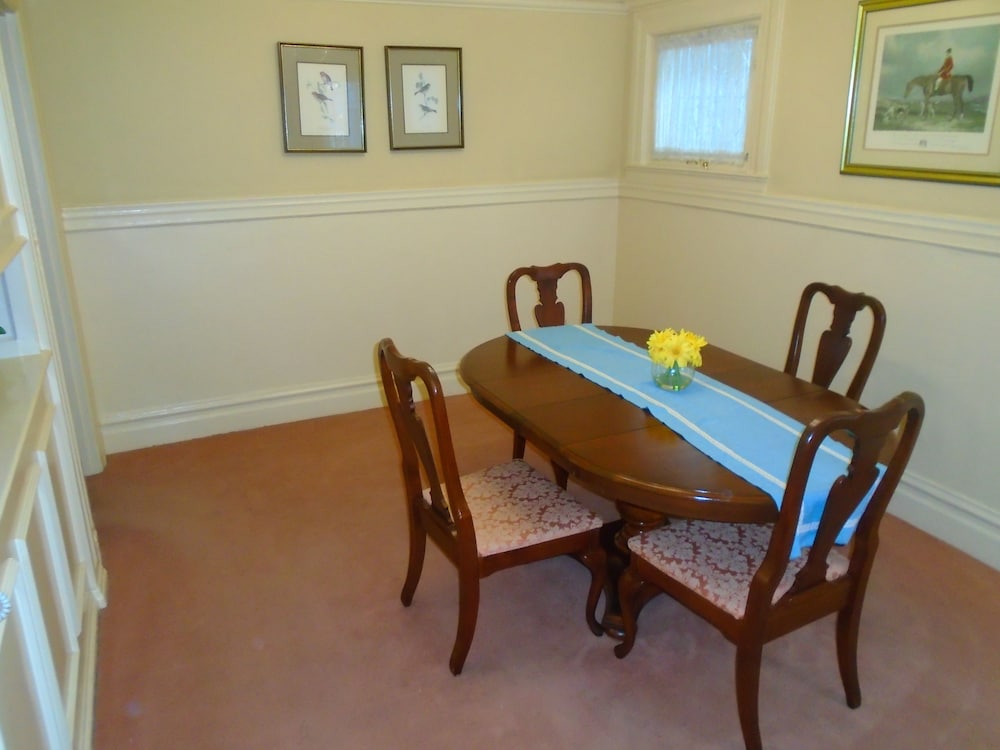 Family Suite, Multiple Bedrooms thumbnail 5