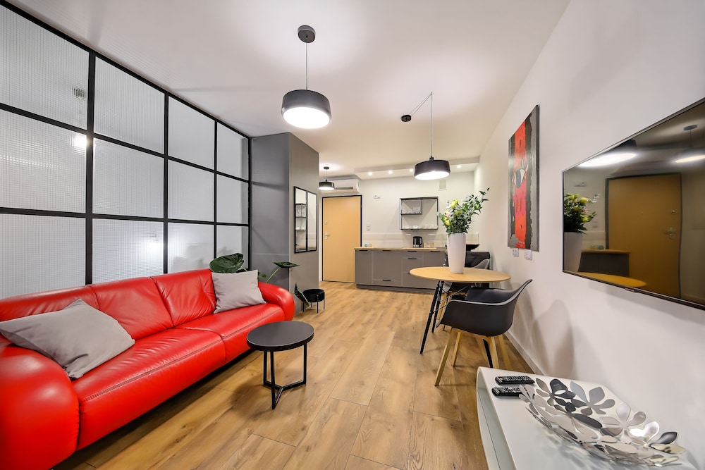 Business Studio Suite