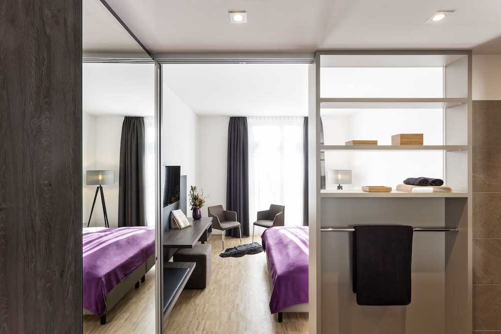 Basic Double Room photo 2