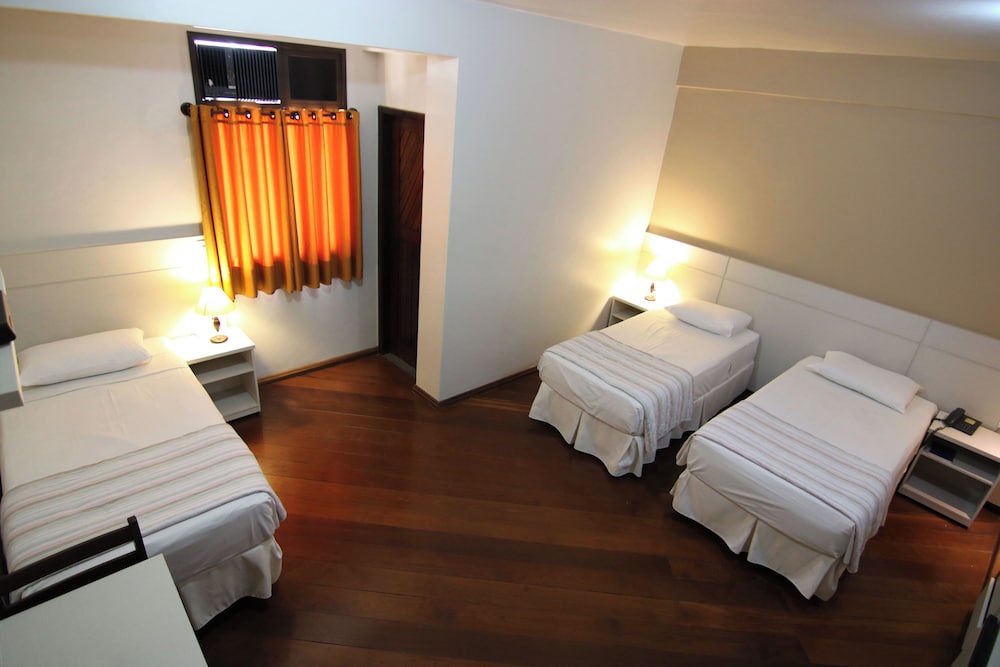 Executive Room, 3 Twin Beds