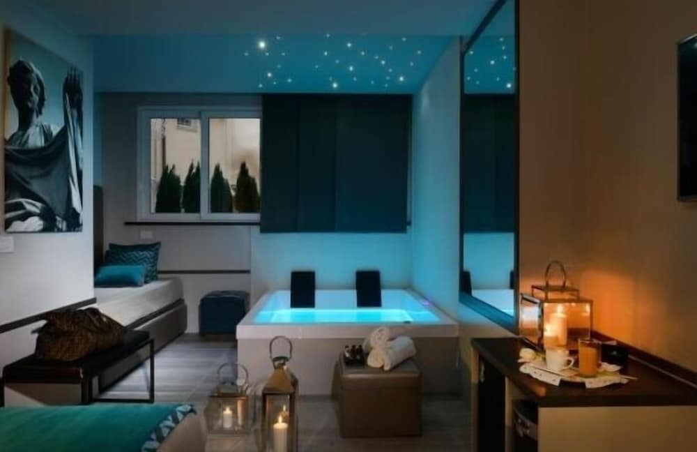 Exclusive Suite photo 2