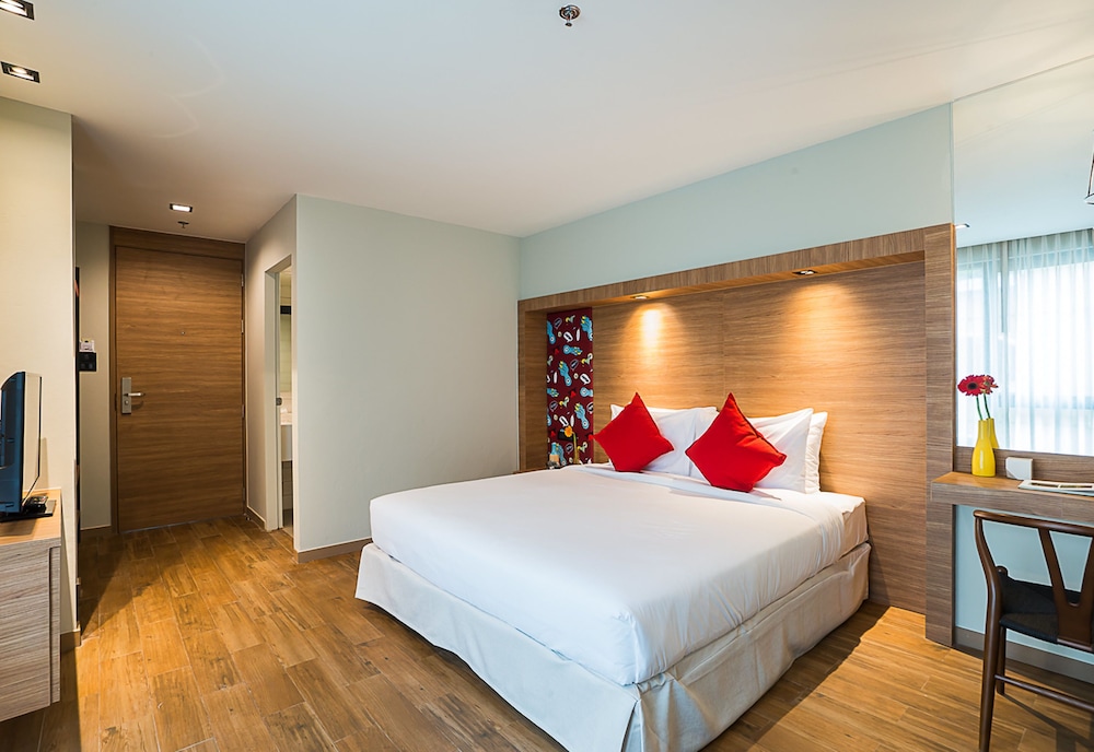 room photo