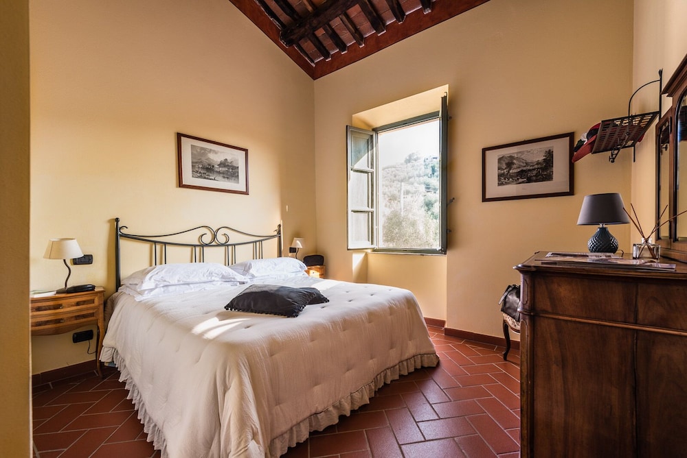 Standard Apartment, 2 Bedrooms, 2 Bathrooms, Mountain View