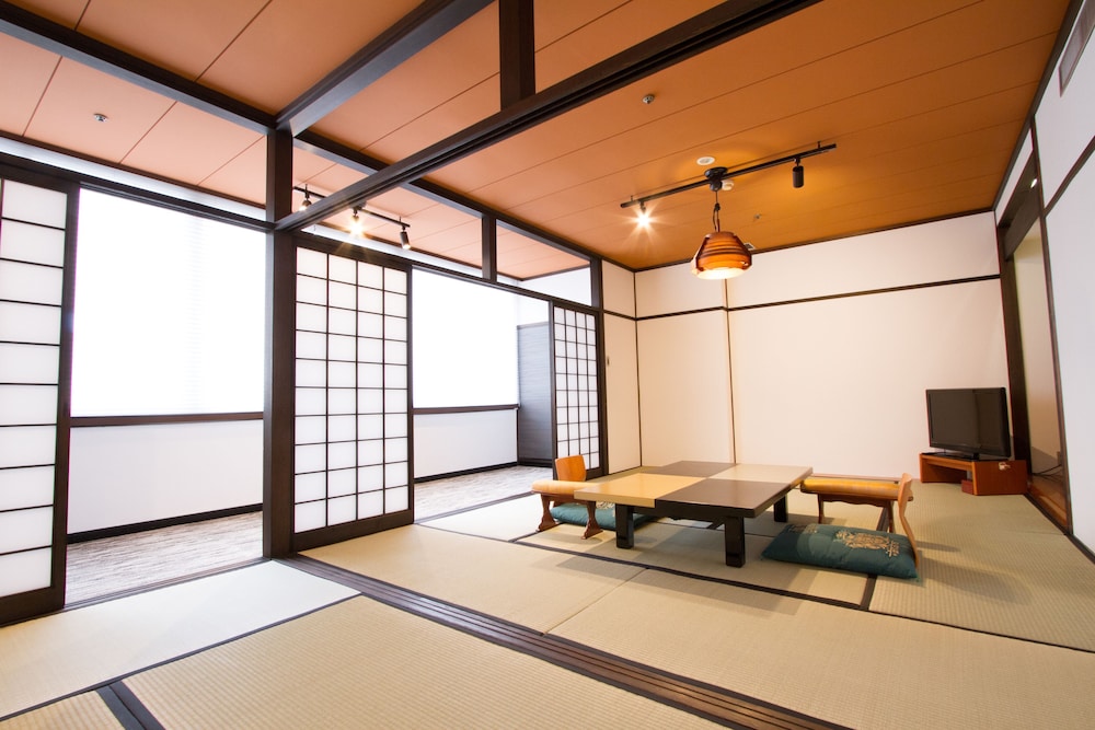 Japanese Style Room For 5, Non Smoking photo 1