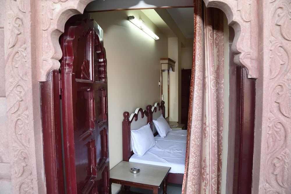 Standard Room - Photo 5