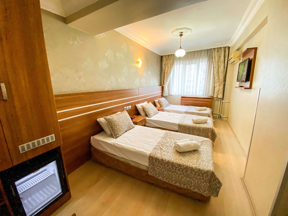 Triple Room photo 2