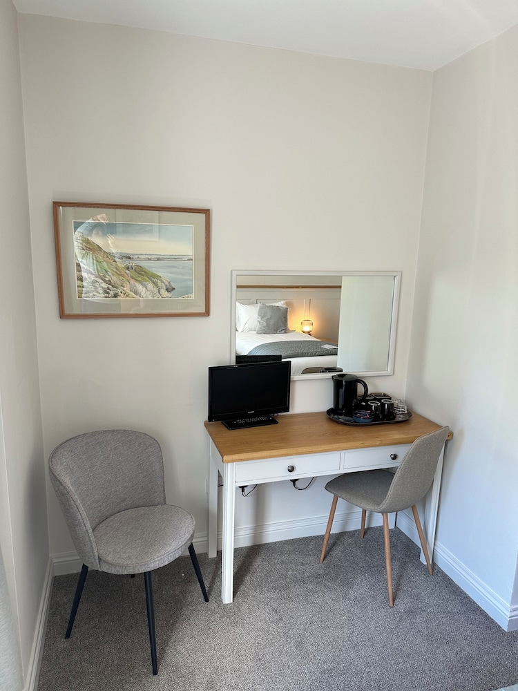 Premium Double or Twin Room photo 1