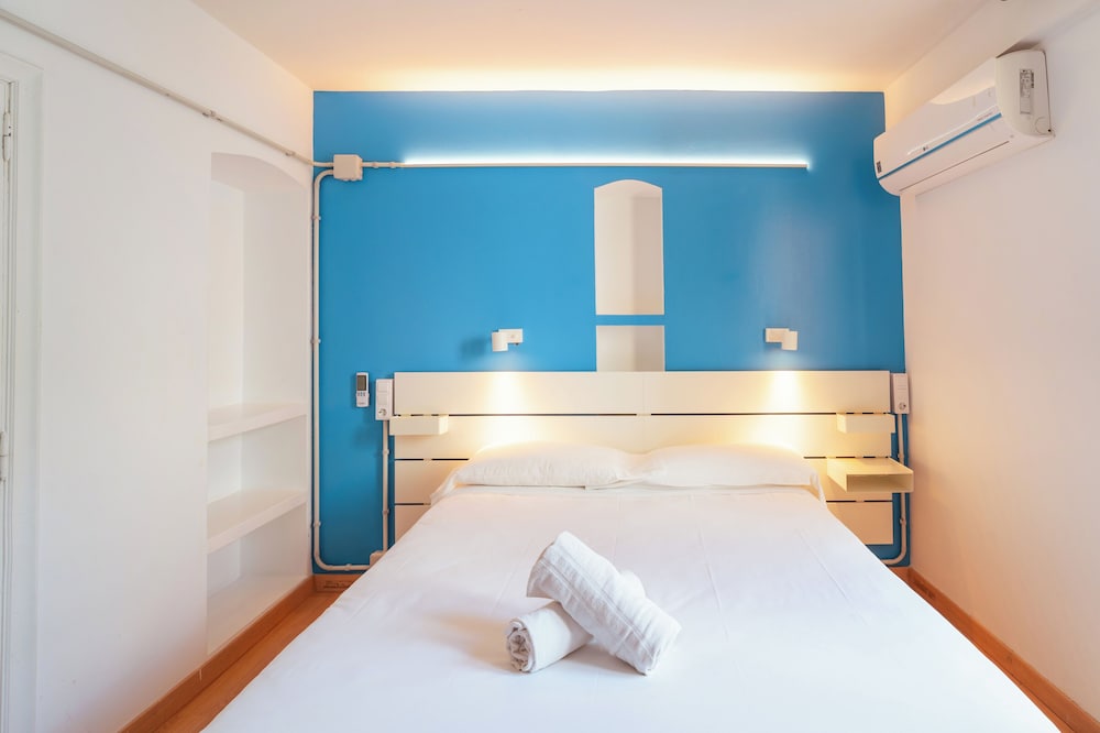 Basic Double Room