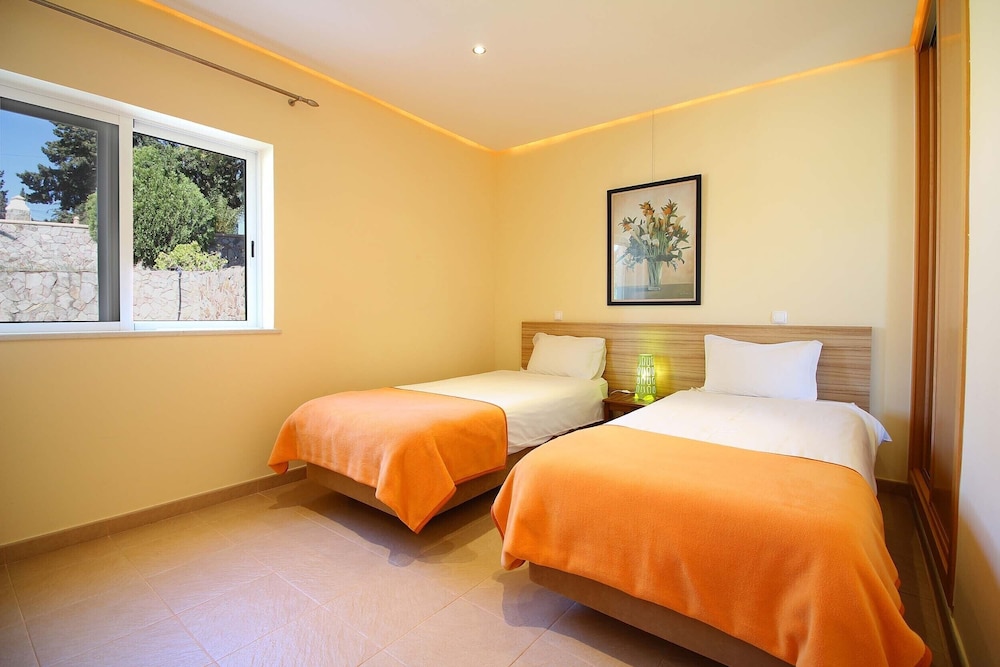 Apartamento, 2 quartos, vista para o jardim