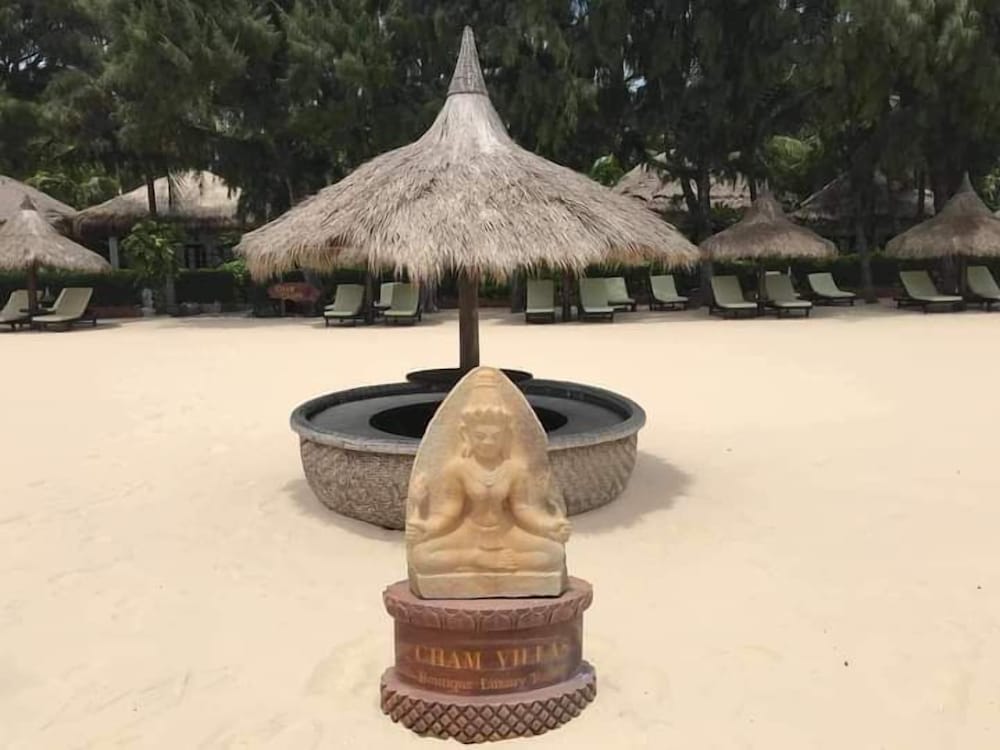 Villa, Beachfront - Photo 10