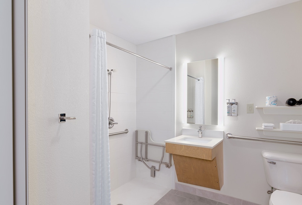 Studio Suite, 2 Double Beds, Accessible (Wheelchair) - Photo 5