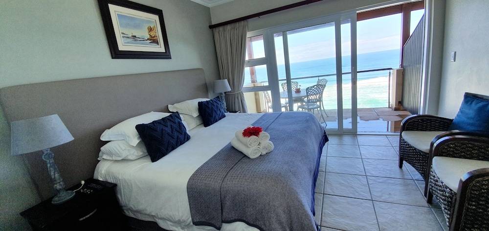 Family Room, 2 Bedrooms, Kitchenette, Ocean View photo 1