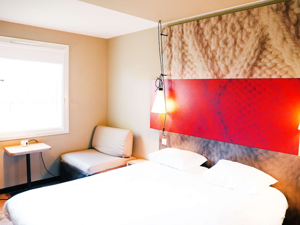 Standard Room, Multiple Beds photo 1