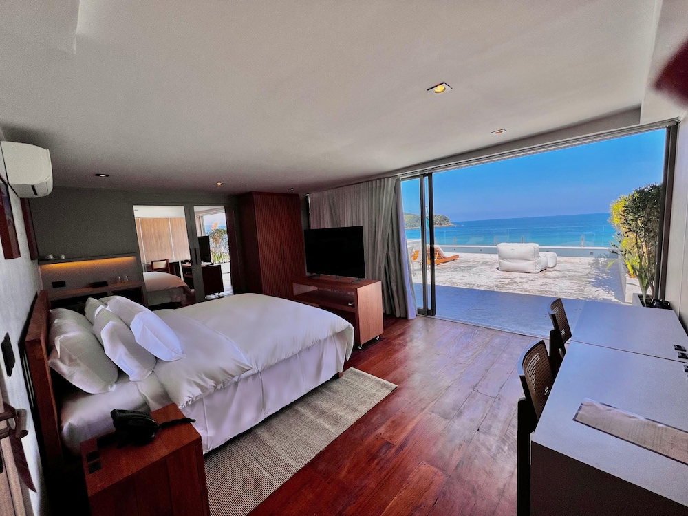 Luxury Twin Room