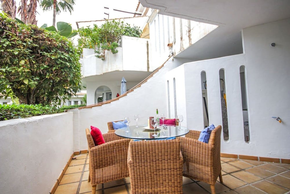 Modern 3 Bedroom Pool Access Apartment F-7, Billede 3