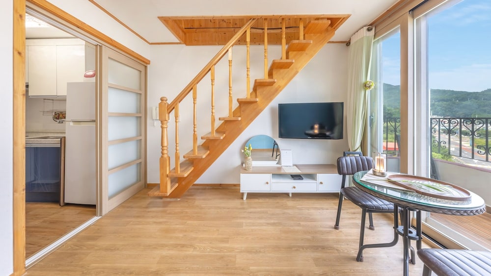 Basic Room, 1 Bedroom (Doran) - Photo 9