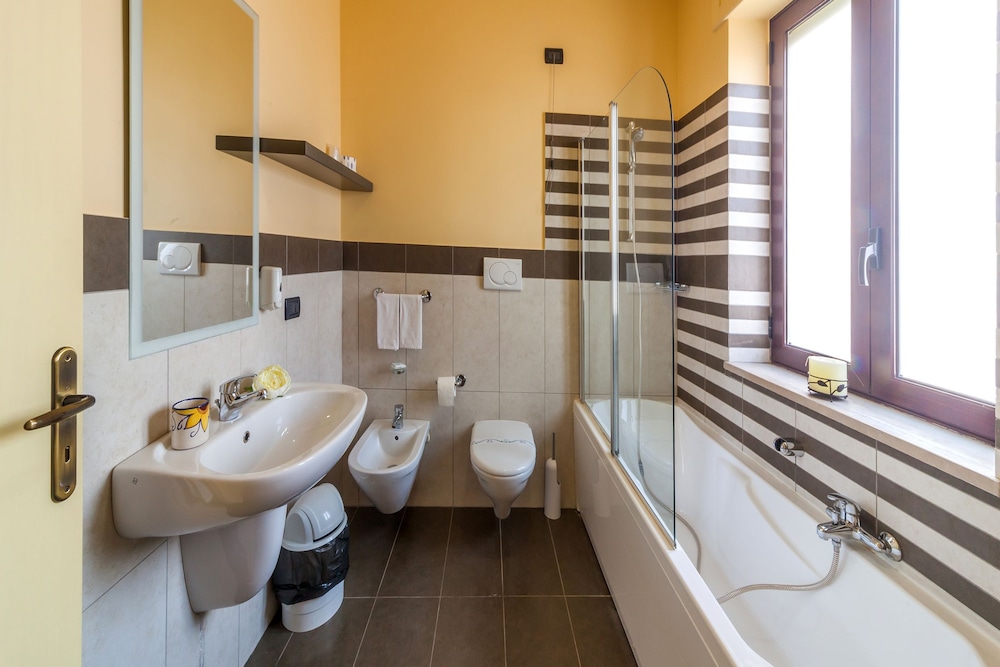 Quadruple Room photo 2