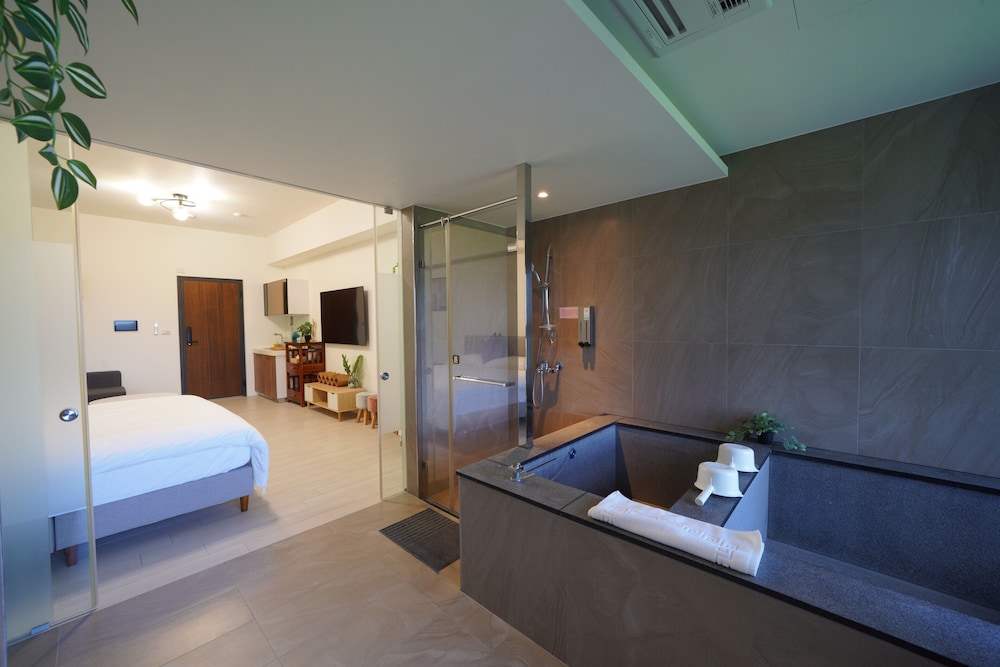 Gallery Room photo 1