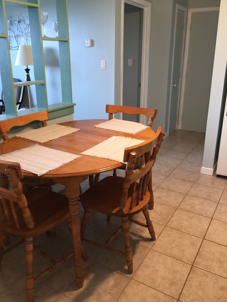 Executive Cottage, 2 Bedrooms, Jetted Tub, Ocean View photo 3
