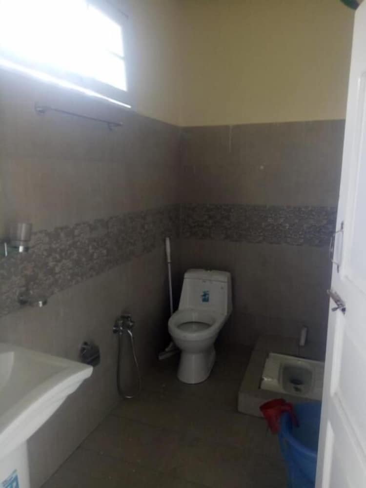 Standard Double Room - Photo 4