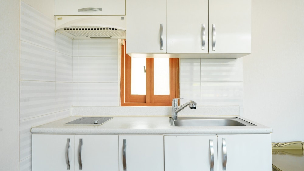 Basic Room, 1 Bedroom (Dalbit(river view)) - Photo 8