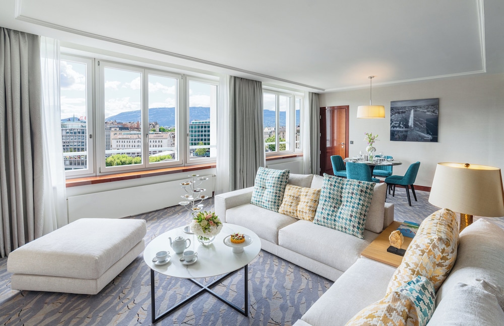 Panoramic Suite