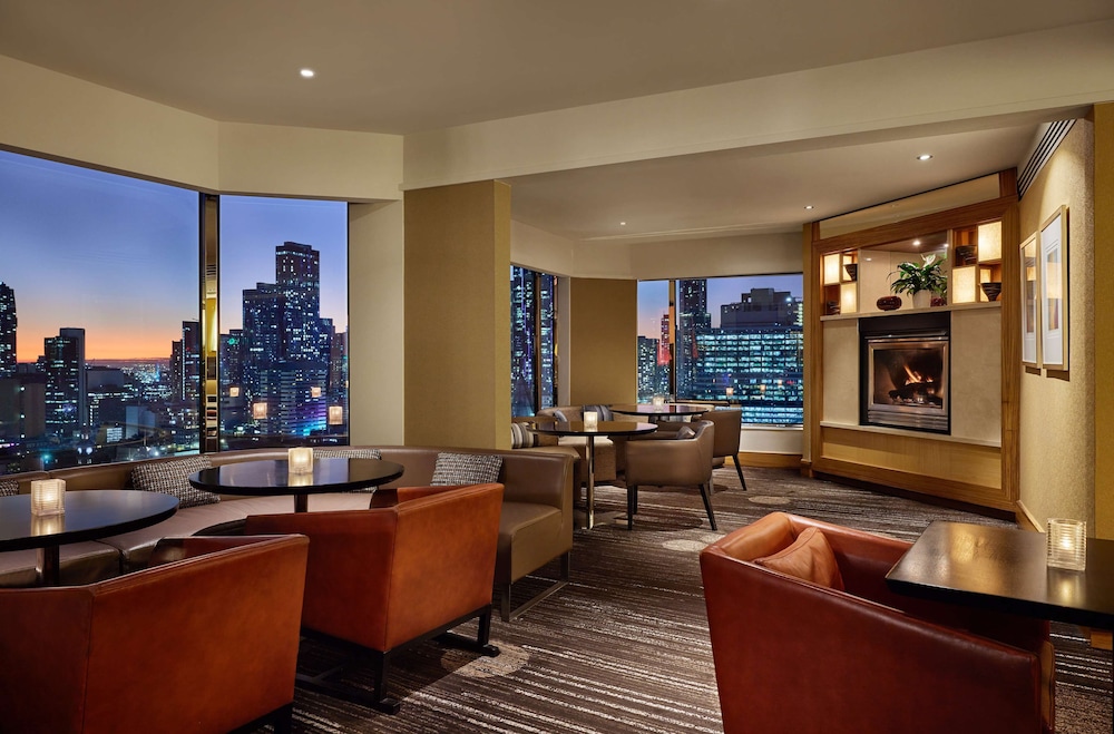 Club Grand with Two Twin Beds and Lounge Access (Non Smoking) thumbnail 5