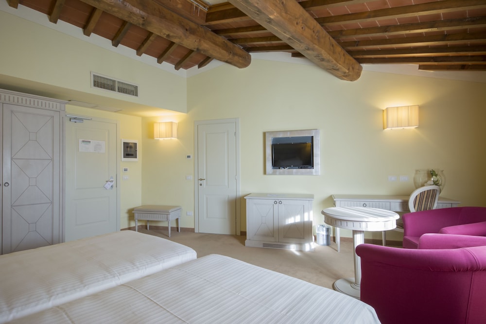 Superior Room - Photo 1