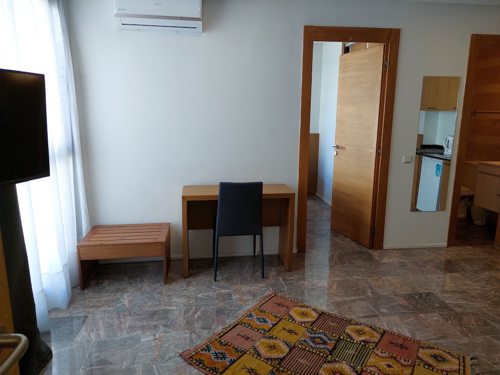 Apartment - Photo 5
