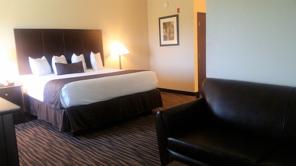 Executive Suites, King Bed with Soft Bed, Non-Smoking photo 3